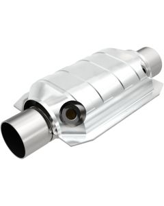 MagnaFlow Conv Univ 2.5 W/Dual O2 Boss - 91066