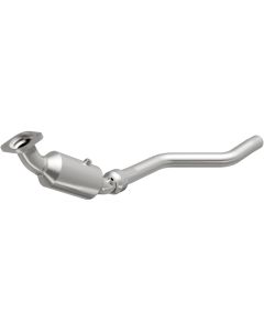 MagnaFlow Conv DF 05-09 Chrysler 300 / Dodge 06-09 Charger/05-07 Magnum 5.7L P/S *NOT CALIFORNIA* - 26205