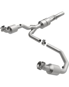 MagnaFlow Conv DF Dodge 01-02 Ram 1500/2500/3500 Van 5.9L - 458003
