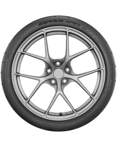 Yokohama Advan Apex V601 Tire - 225/40R19 93Y - 110160117