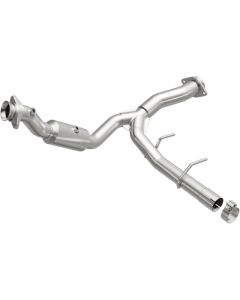 MagnaFlow Conv Direct Fit 15-17 Ford Expedition V6 3.5 OEM Underbody - 21-528