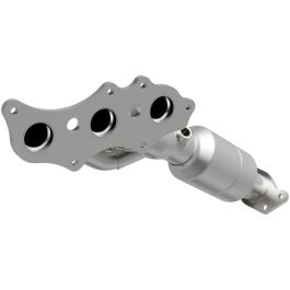 Magnaflow 2013 FJ Cruiser V6 4 OEM Manifold Direct Fit Converter - 52431