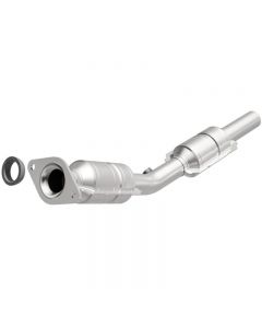 MagnaFlow Exhaust Products Direct-Fit Catalytic Converter- 444312