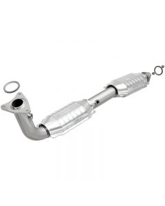 MagnaFlow Exhaust Products Direct-Fit Catalytic Converter Toyota Right- 49626