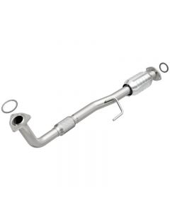 MagnaFlow Exhaust Products Direct-Fit Catalytic Converter Toyota 2.2L 4-Cyl- 51308
