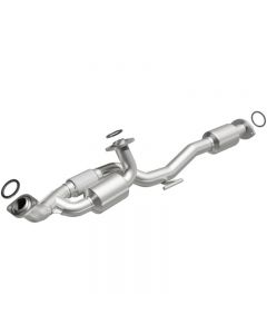 MagnaFlow Exhaust Products Direct-Fit Catalytic Converter- 52086