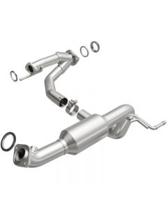 MagnaFlow Exhaust Products Direct-Fit Catalytic Converter Toyota Tacoma Left 2005-2011 4.0L V6- 52562
