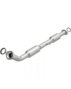 MagnaFlow Exhaust Products Direct-Fit Catalytic Converter Toyota Tacoma 2013-2015 2.7L 4-Cyl- 5582703