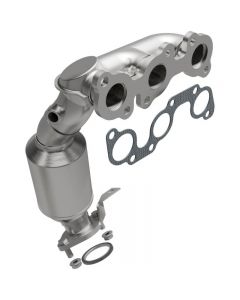 MagnaFlow Exhaust Products Manifold Catalytic Converter Front- 5582833