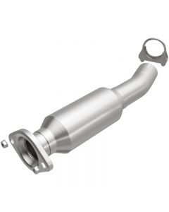 MagnaFlow Exhaust Products Direct-Fit Catalytic Converter Toyota Sienna Rear 2004-2010- 5592099