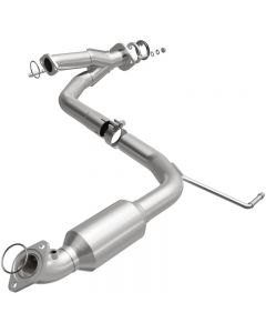 MagnaFlow Exhaust Products Direct-Fit Catalytic Converter Toyota Tacoma Left 2012-2015 4.0L V6- 5592701